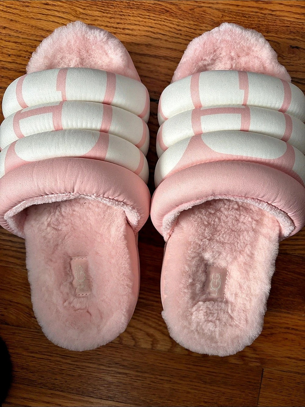 UGG Fluff Yeah Slide Slides Pink & White US 7